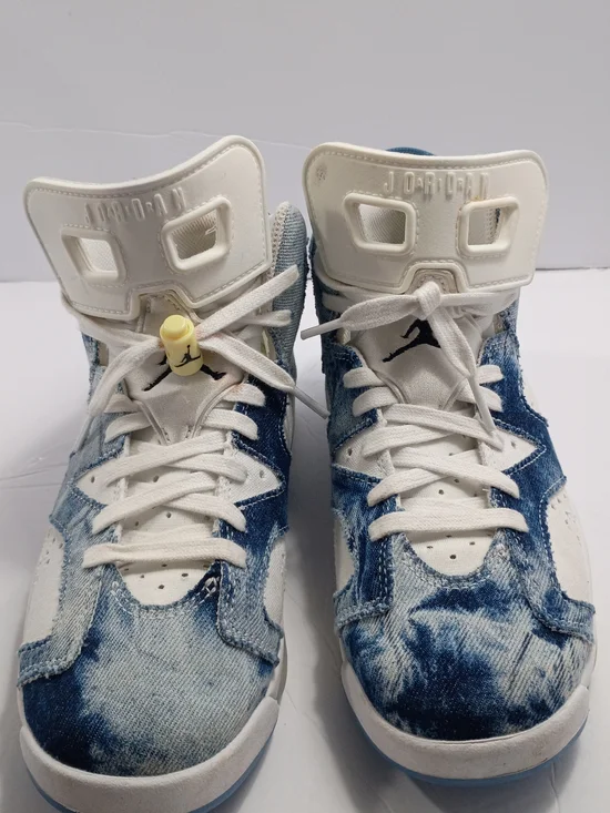 Nike Kids' Air Jordan Retro Denim White/Blue Sneakers - Picture 4 of 9